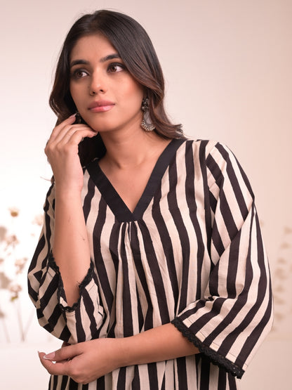 Jasmin Black and White Striped Block Printed Kurta Pant Set featuring a straight kurta and pants with pockets, perfect for stylish everyday wear.